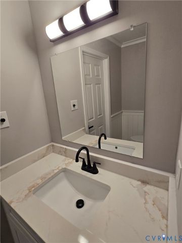 419 Airycrest Dr, Henrico, VA 23075