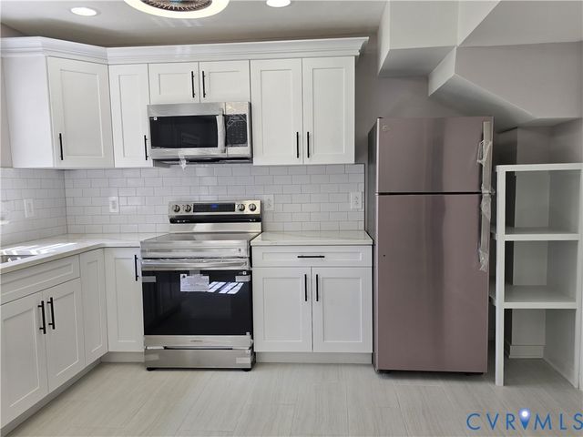 419 Airycrest Dr, Henrico, VA 23075