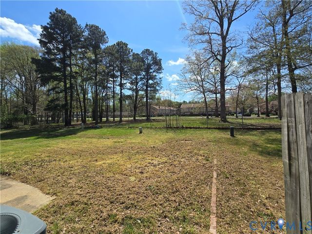 419 Airycrest Dr, Henrico, VA 23075