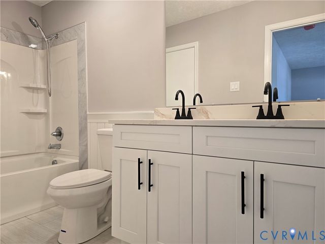 419 Airycrest Dr, Henrico, VA 23075