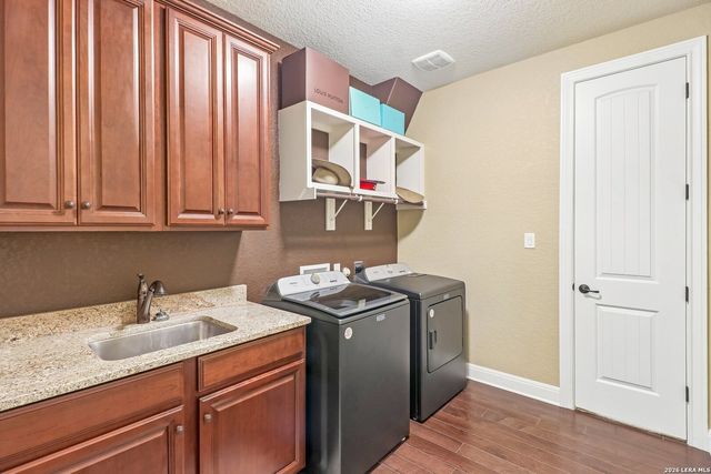 28718 Front Gate, Boerne, TX 78015