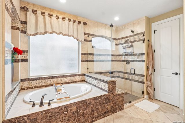28718 Front Gate, Boerne, TX 78015