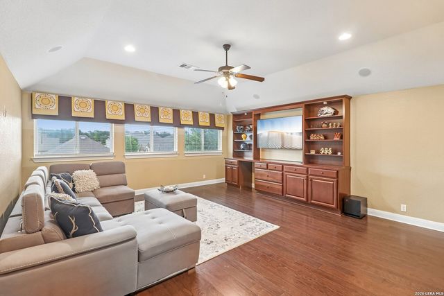 28718 Front Gate, Boerne, TX 78015