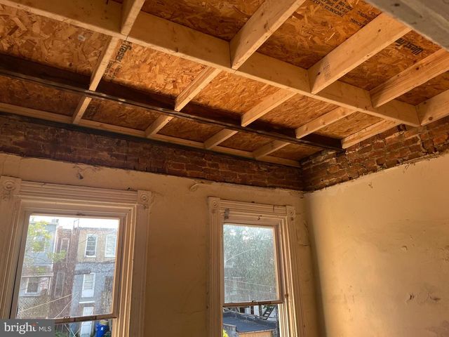 1927 PENROSE AVE, Baltimore, MD 21223