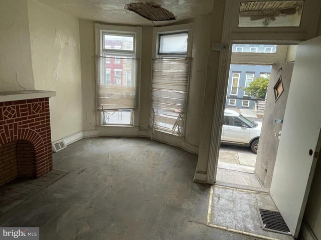 1927 PENROSE AVE, Baltimore, MD 21223