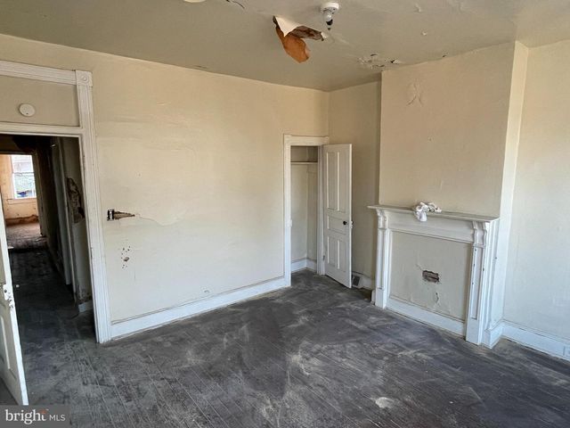 1927 PENROSE AVE, Baltimore, MD 21223