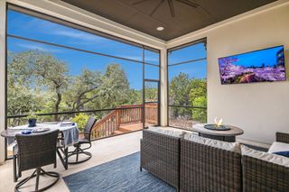 19301 Leisure LN, Jonestown, TX 78645