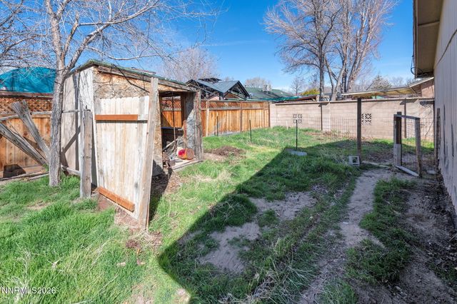 1316 Continental Drive, Carson City, NV 89701