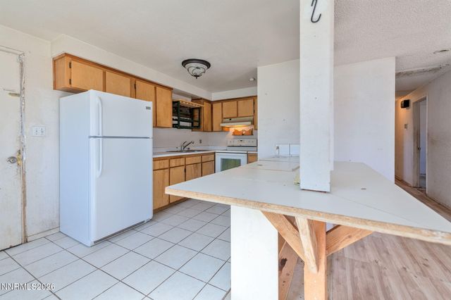 1316 Continental Drive, Carson City, NV 89701