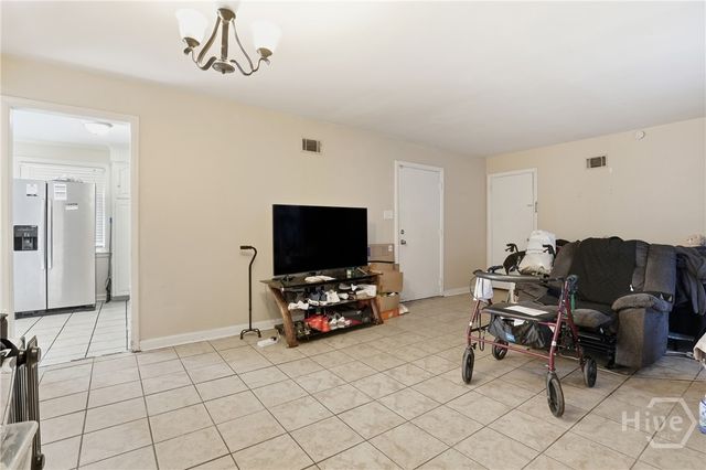 110 Paradise Drive, Savannah, GA 31406