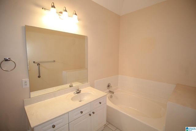 5513 LEIGHAVEN WAY, Pinson, AL 35126