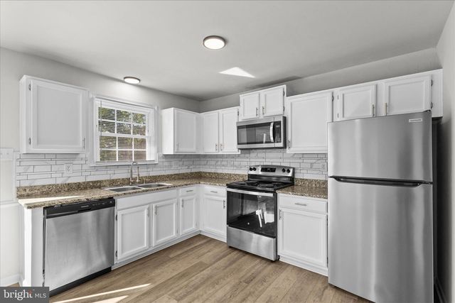 253 VEGAS DR, Hanover, PA 17331