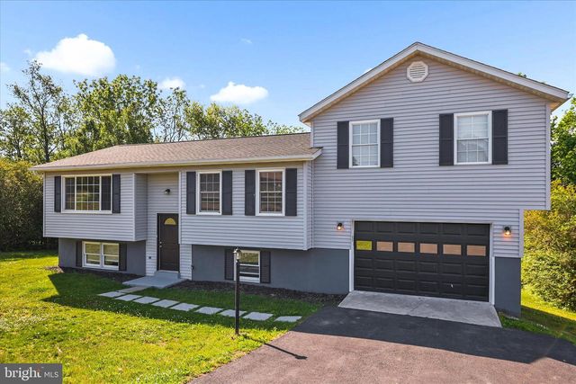 253 VEGAS DR, Hanover, PA 17331