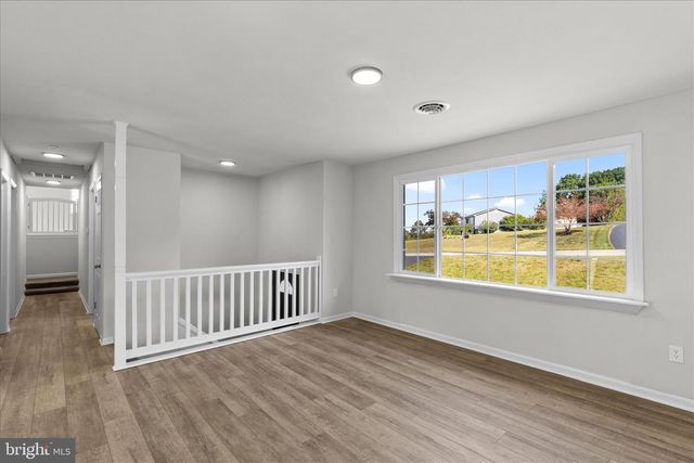 253 VEGAS DR, Hanover, PA 17331