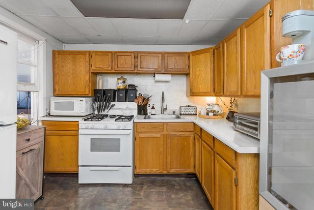 51 MARY ST, Bordentown, NJ 08505