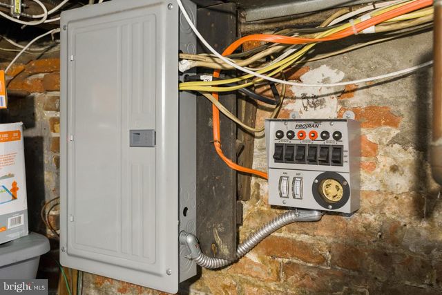 51 MARY ST, Bordentown, NJ 08505