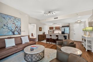 1900 N Bayshore Dr 2717, Miami, FL 33132