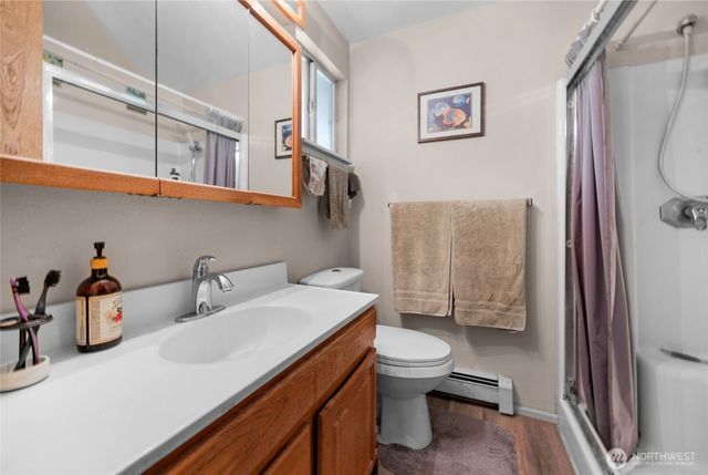 7818 185th Place SW, Edmonds, WA 98026