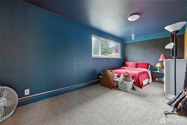 7818 185th Place SW, Edmonds, WA 98026