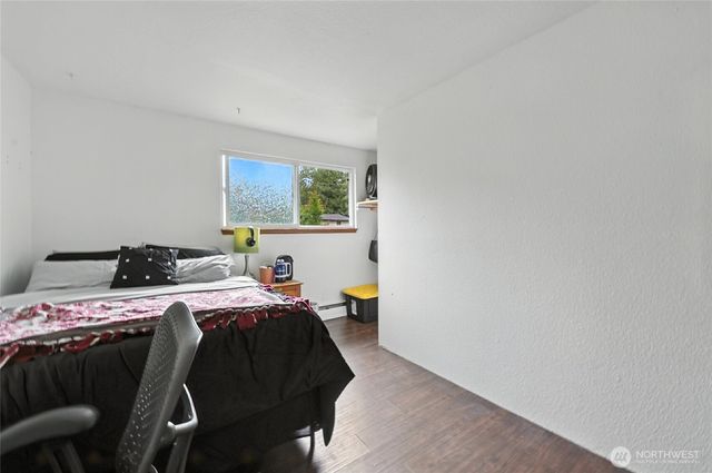 7818 185th Place SW, Edmonds, WA 98026