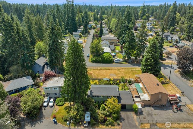 7818 185th Place SW, Edmonds, WA 98026