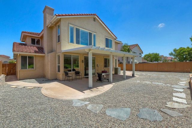 750 Avenida De La Barca, Chula Vista, CA 91910