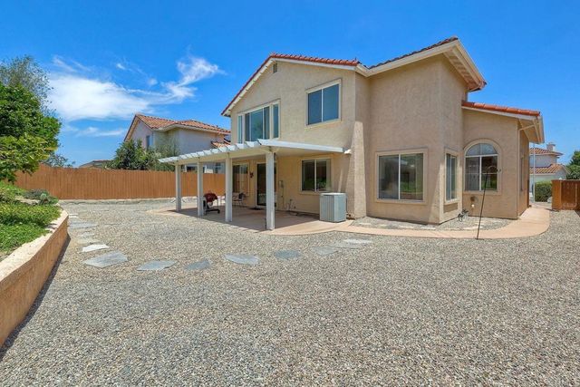 750 Avenida De La Barca, Chula Vista, CA 91910