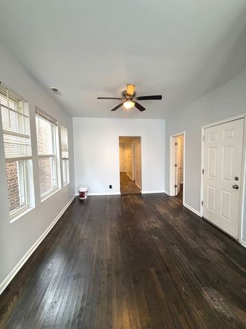 7224 S Saint Lawrence Avenue 2, Chicago, IL 60619