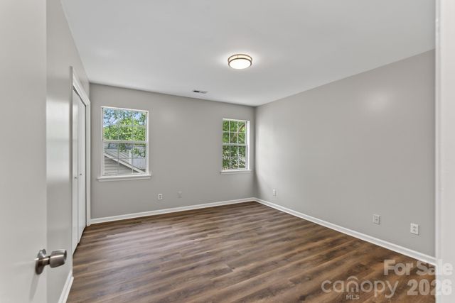 8511 Albury Walk Lane, Charlotte, NC 28277