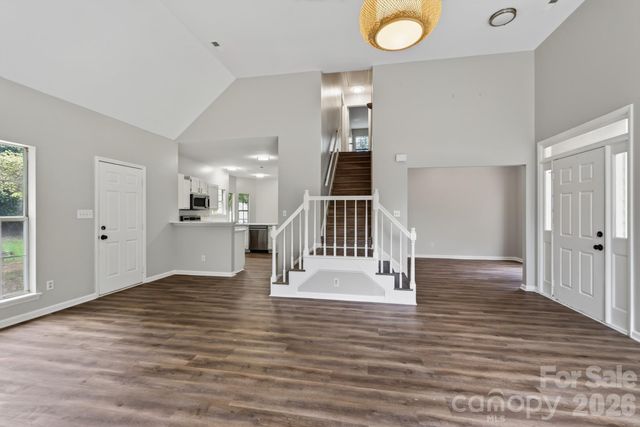 8511 Albury Walk Lane, Charlotte, NC 28277