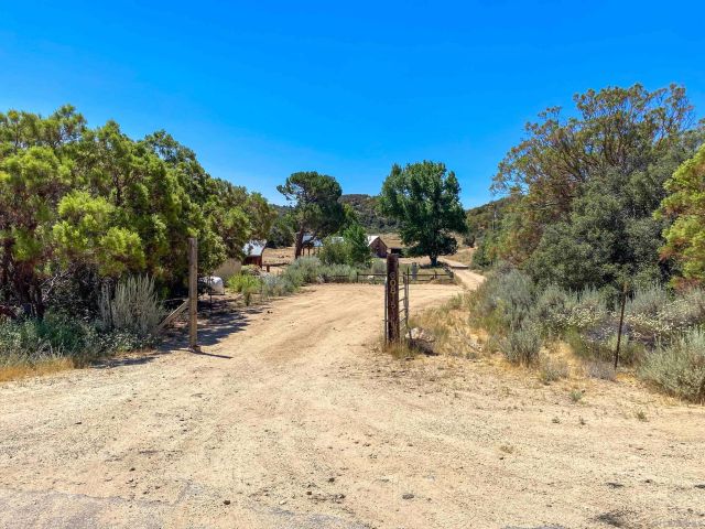 60815 Burnt Valley Rd, Anza, CA 92539