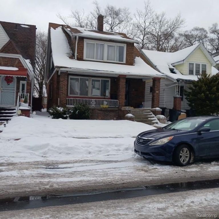 16846 Santa Rosa Drive, Detroit, MI 48221