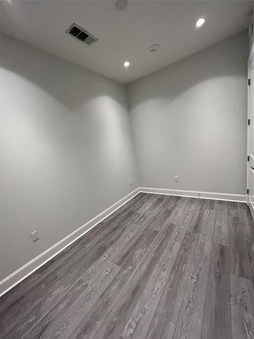 1211 Caroline Street 1708, Houston, TX 77002