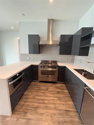 1211 Caroline Street 1708, Houston, TX 77002