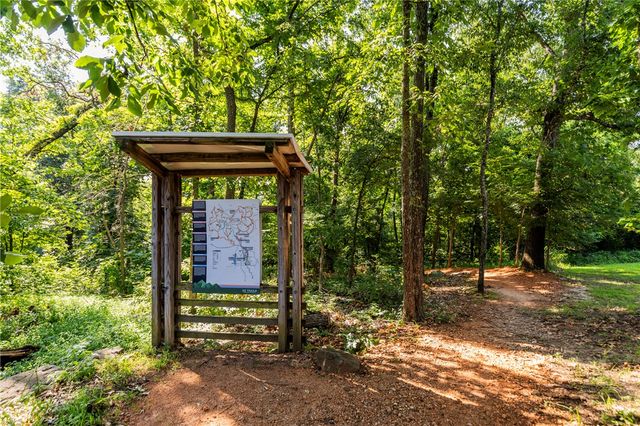 2902 Northaven Drive, Bentonville, AR 72712
