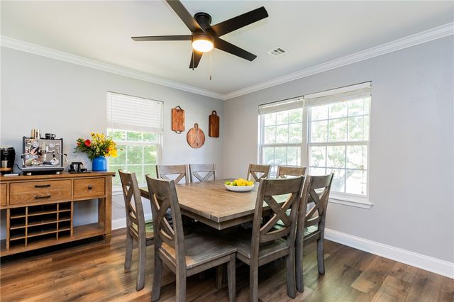 2902 Northaven Drive, Bentonville, AR 72712