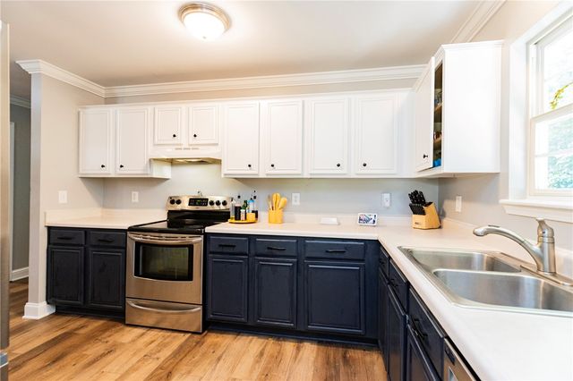 2902 Northaven Drive, Bentonville, AR 72712