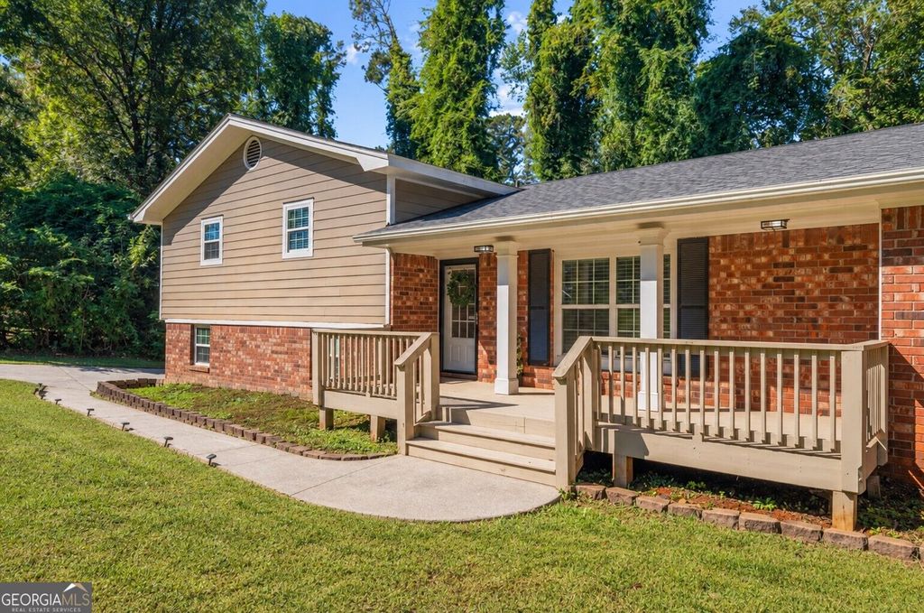 3381 Ember Street, Marietta, GA 30066 — exterior