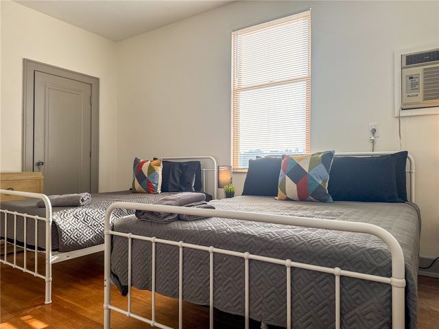 105 S 5th Street, Duquesne, PA 15110