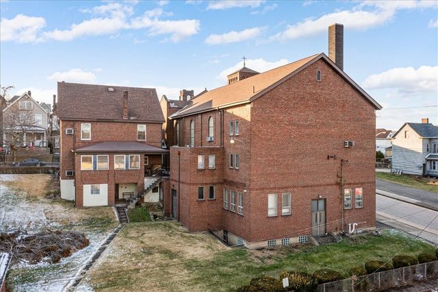 105 S 5th Street, Duquesne, PA 15110