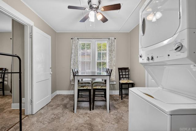 831 Center Street, Conway, AR 72034