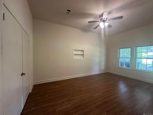 11515 Saint Claude Ave, Baton Rouge, LA 70811
