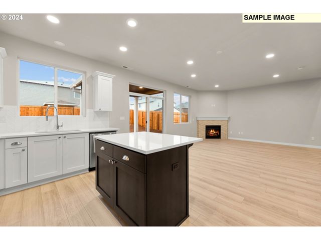 3103 S Nectarine St Lot 725, Cornelius, OR 97113