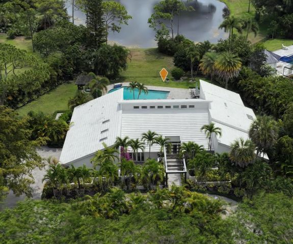 355 Oakview Drive, Delray Beach, FL 33445