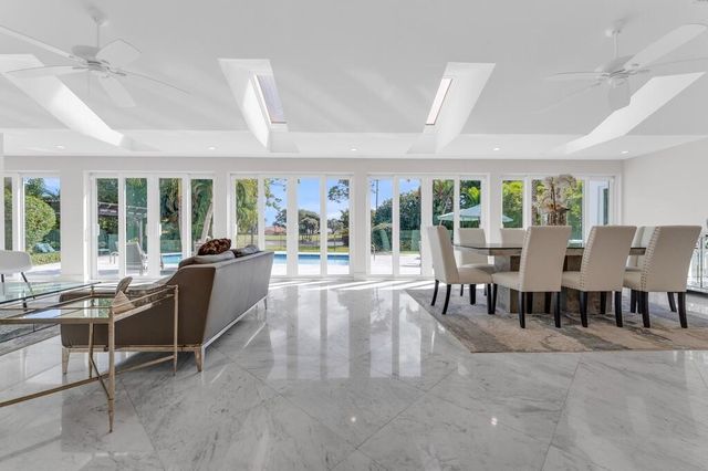 355 Oakview Drive, Delray Beach, FL 33445