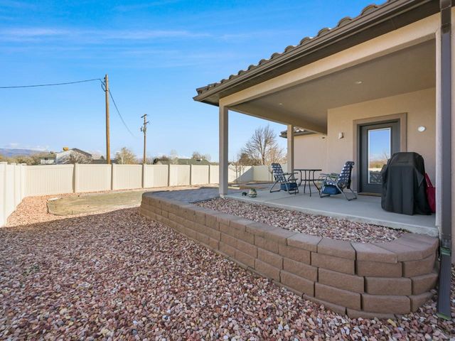 220 Love Mesa Drive, Grand Junction, CO 81503