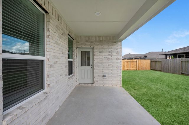 76 Shining Point Drive, Waller, TX 77484