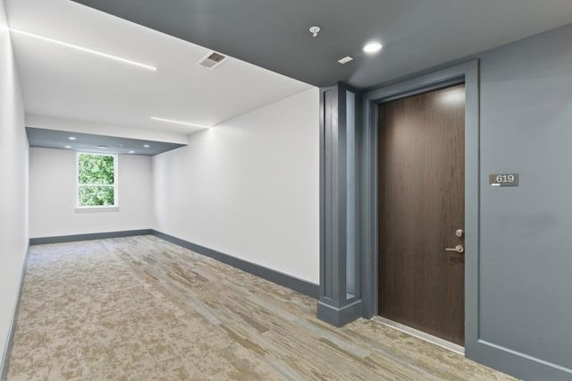 775 Juniper 619, Atlanta, GA 30308