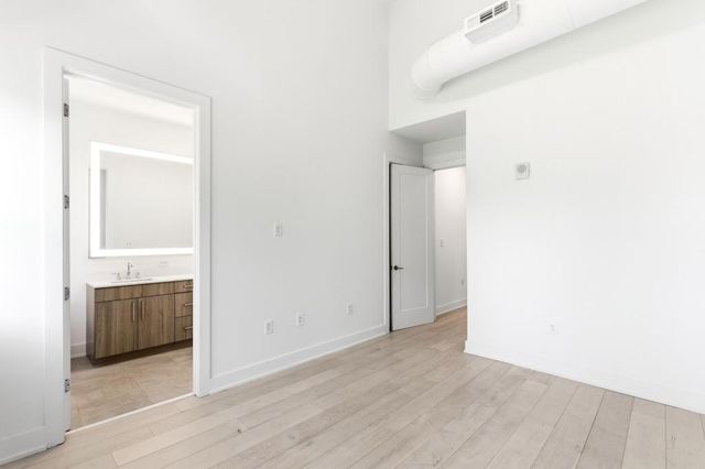 775 Juniper 619, Atlanta, GA 30308