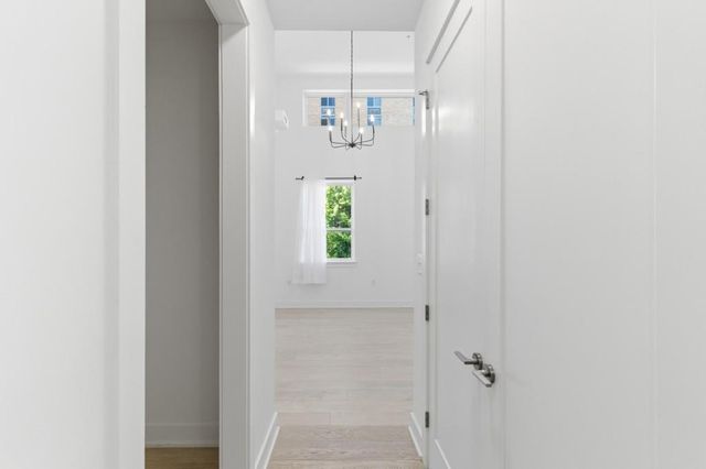 775 Juniper 619, Atlanta, GA 30308